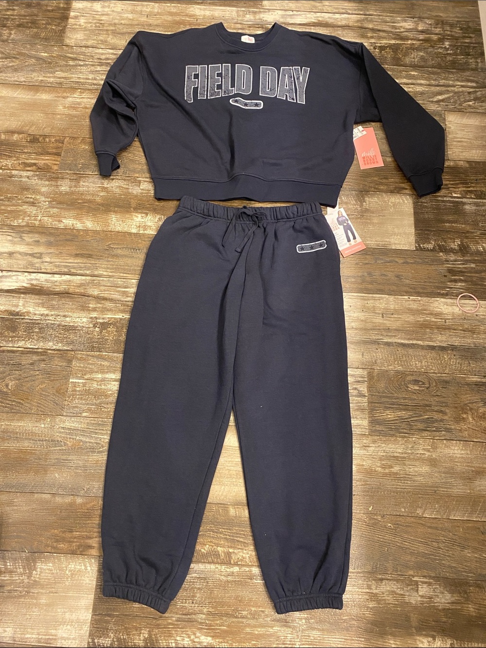 Field Day Navy Women's Sweatshirt & Jogger Set - Unbranded